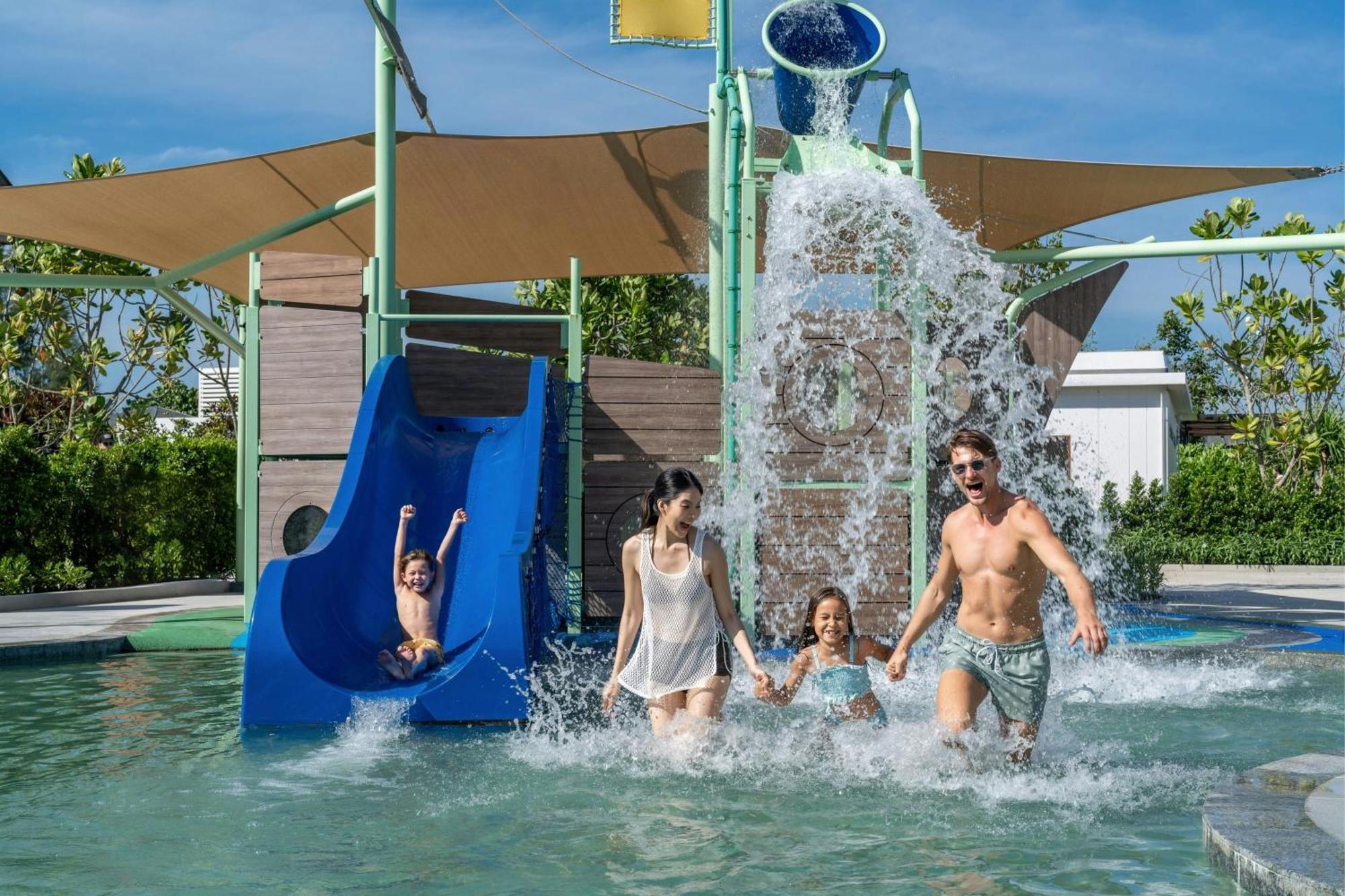 Khao Lak Marriott Beach Resort & Spa Exterior foto